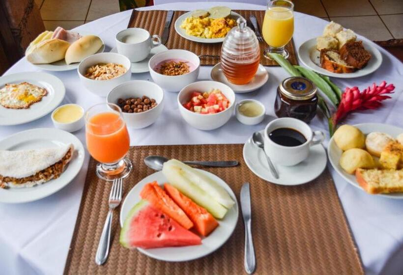 בית מלון כפרי Pousada Das Arvores