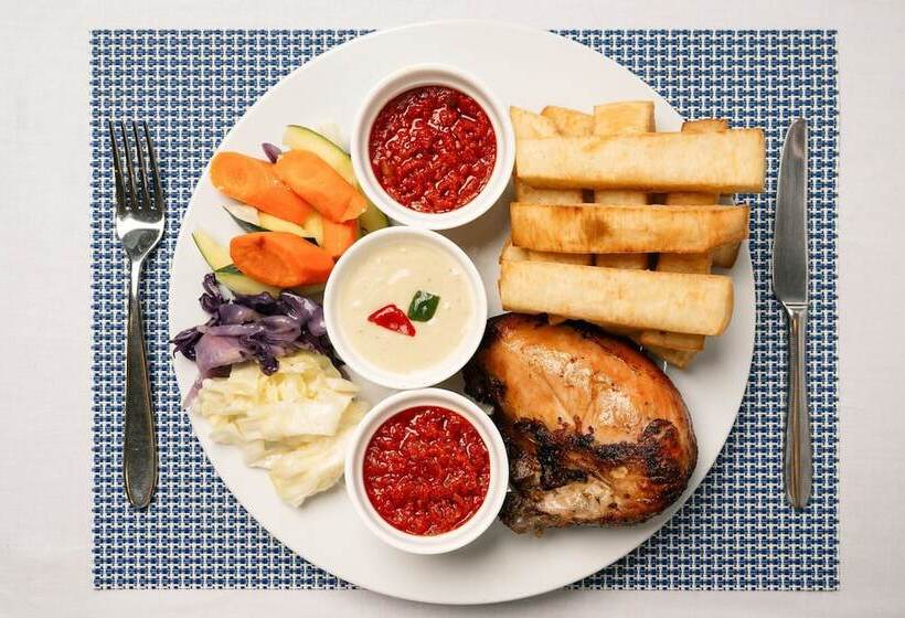 Protea Hotel By Marriott Lagos Kuramo Waters