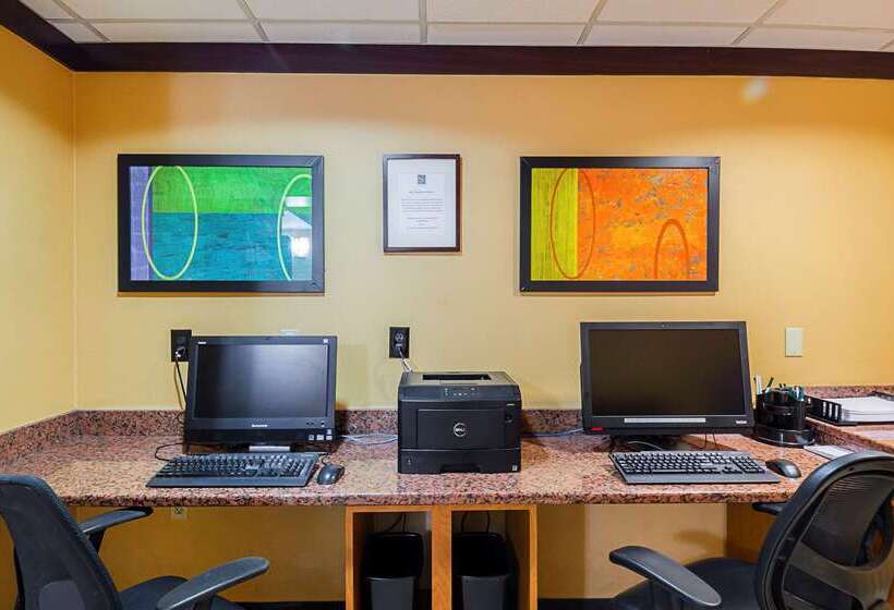 فندق Quality Inn Bostonrevere