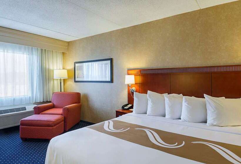 فندق Quality Inn Bostonrevere