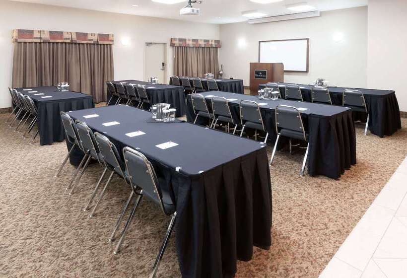 Hotel Canalta High River