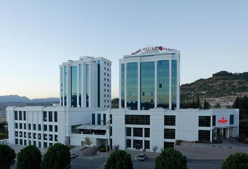 호텔 Ramada Plaza By Wyndham Kahramanmaras
