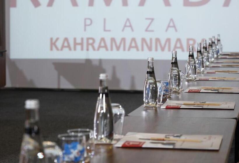 호텔 Ramada Plaza By Wyndham Kahramanmaras