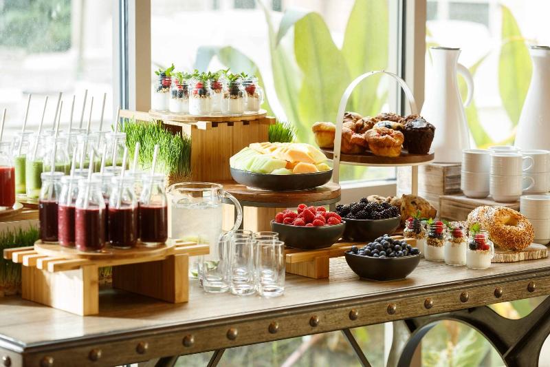 בית מלון כפרי Renaissance Tampa International Plaza