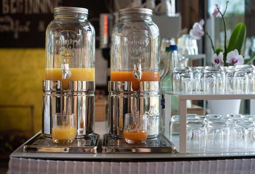 Отель Residence Loren Contact & Contactless Checkin