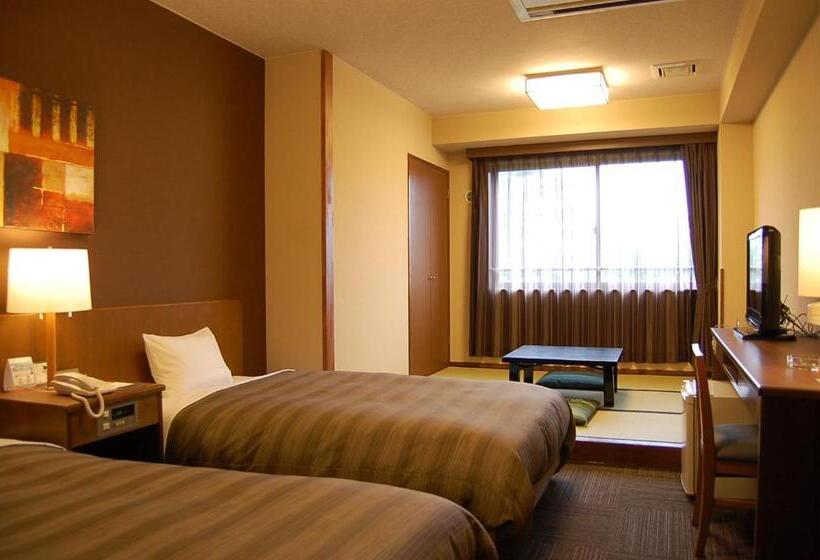 ホテル Route Inn Grantia Hidatakayama Wakura No Yado