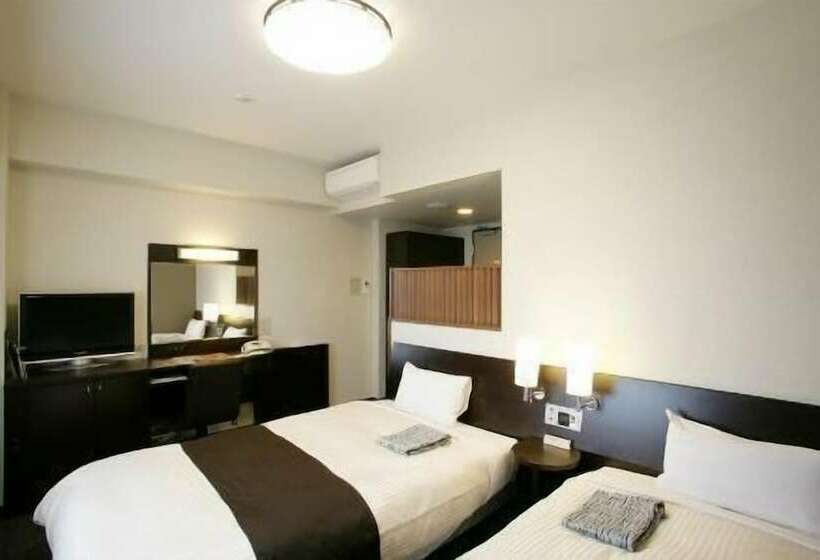 هتل Route Inn Kanda Ekimae