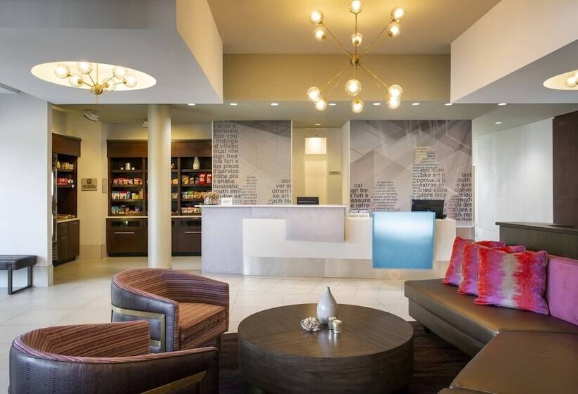 فندق Springhill Suites By Marriott Philadelphia Airport / Ridley Park