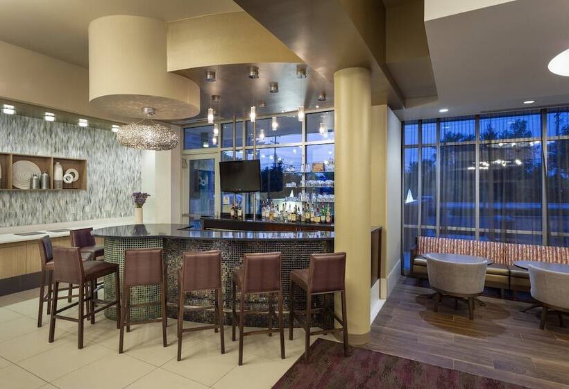 فندق Springhill Suites By Marriott Philadelphia Airport / Ridley Park