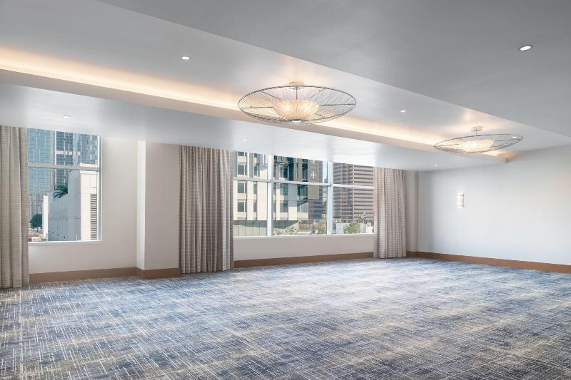 هتل The Ritz Carlton, Los Angeles L.a. Live