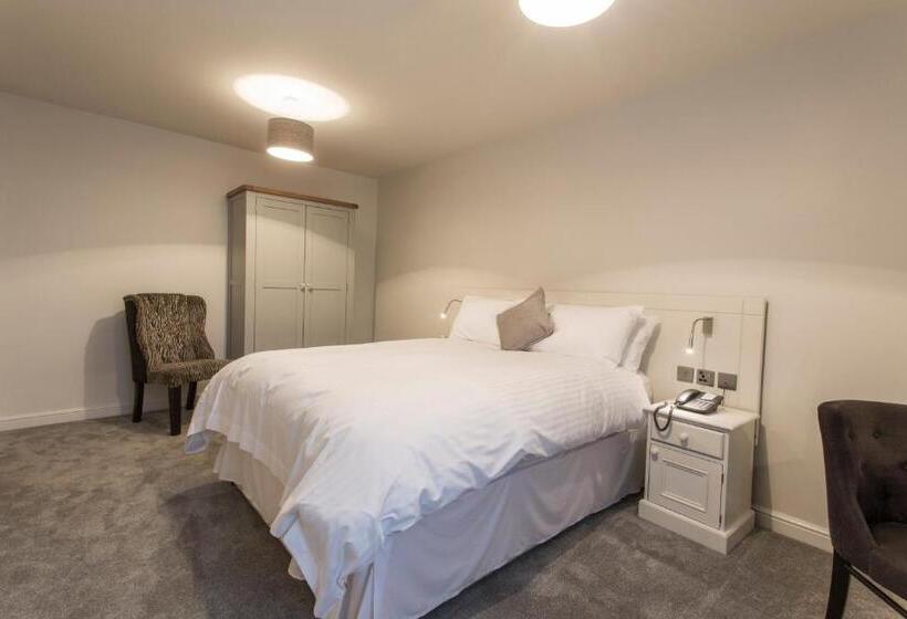 ホテル The White Hart