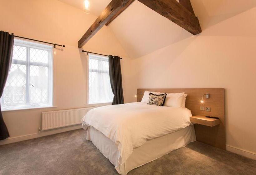 ホテル The White Hart