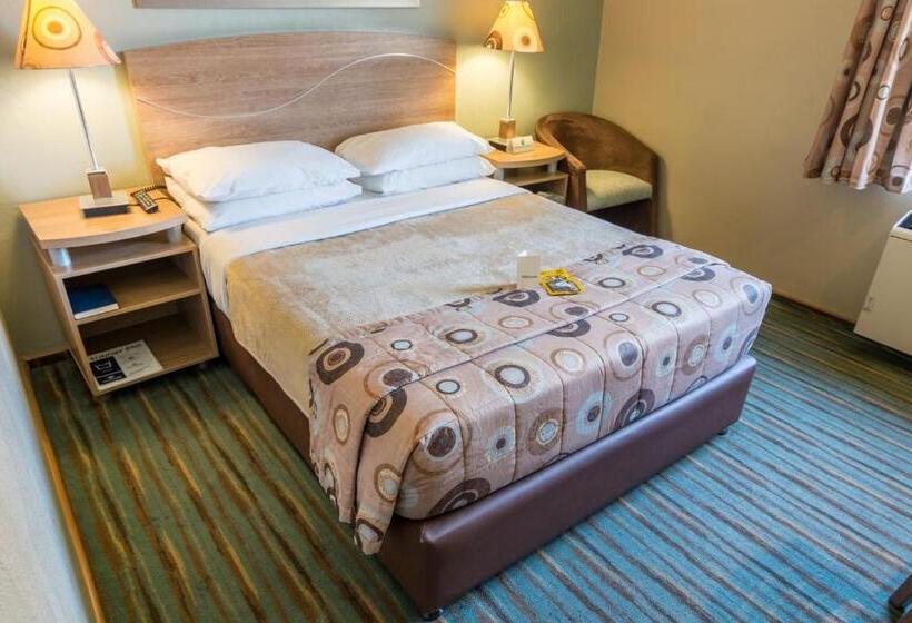 בית מלון כפרי Town Lodge Roodepoort