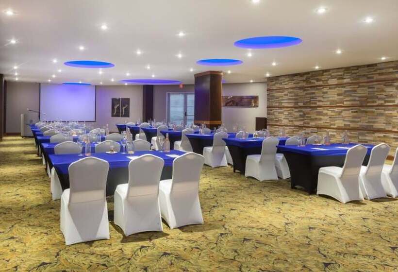 هتل Tryp By Wyndham Guayaquil Airport