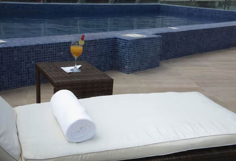 هتل Tryp By Wyndham Guayaquil Airport