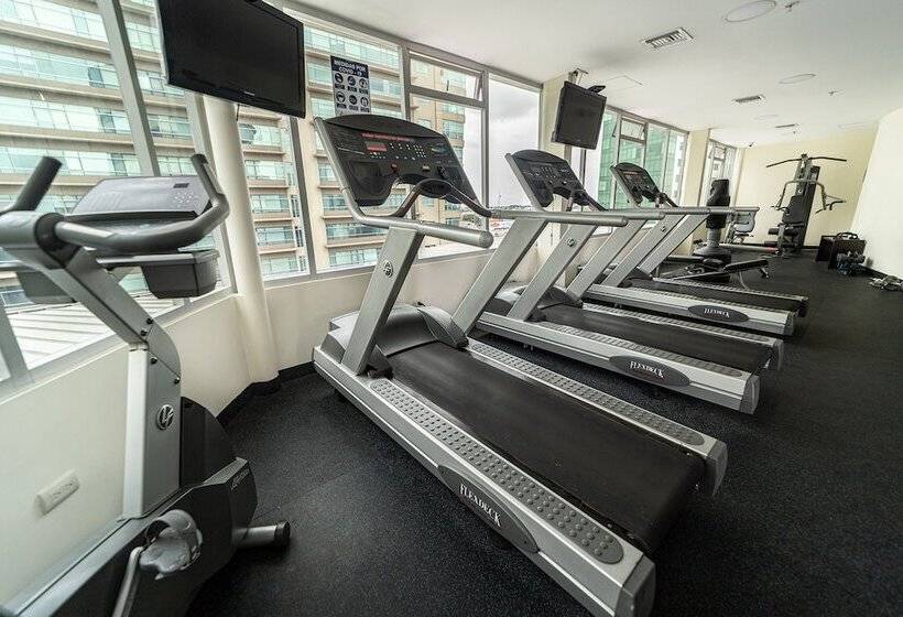 هتل Tryp By Wyndham Guayaquil Airport