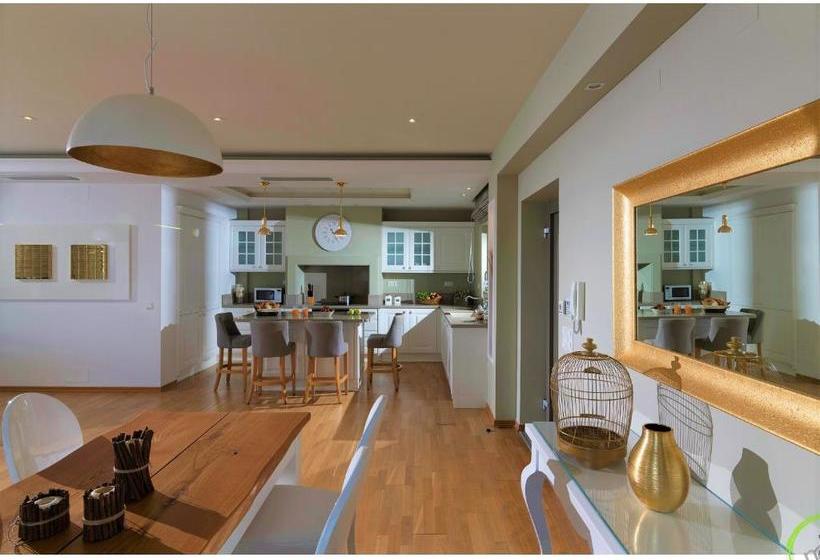 Irida Villa Luxury Villa With Sea View