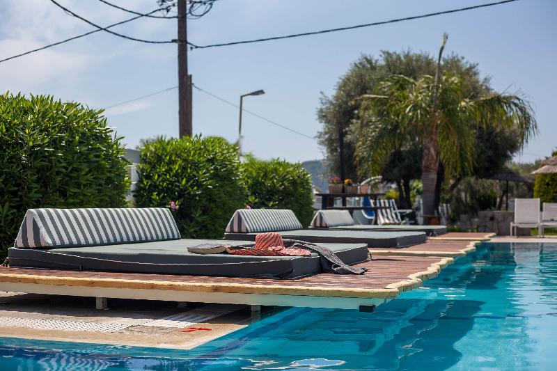 Malibu Boutique Studios & Bungalows