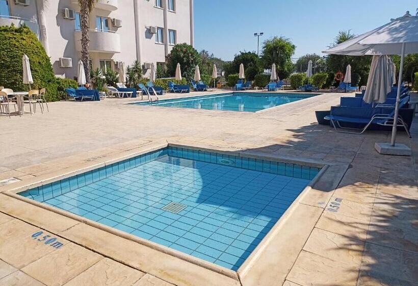 Mandalena Hotel Apartments