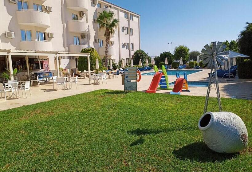 Mandalena Hotel Apartments