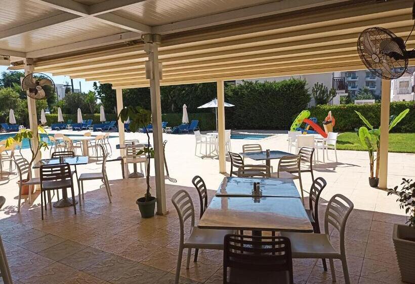 Mandalena Hotel Apartments