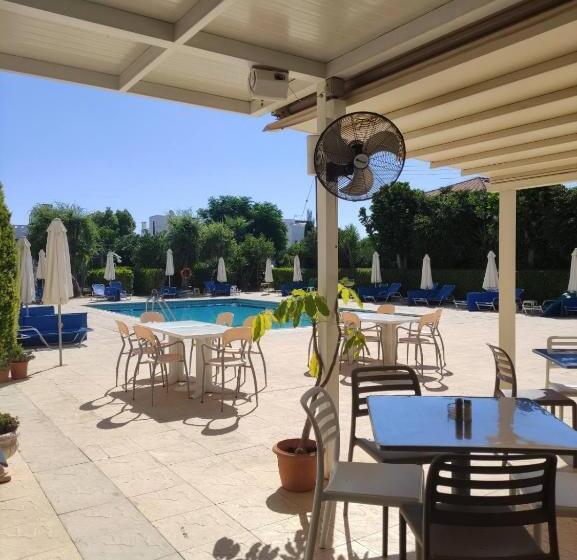 Mandalena Hotel Apartments