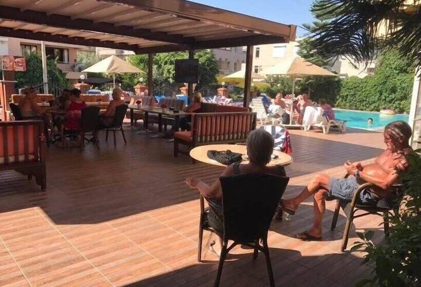 Sebnem Apart & Studios