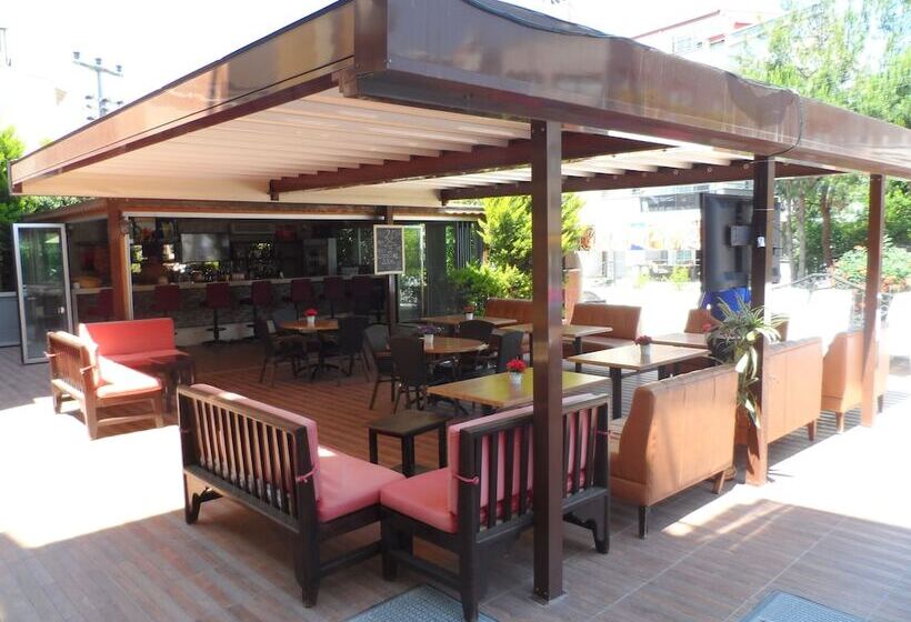 Sebnem Apart & Studios