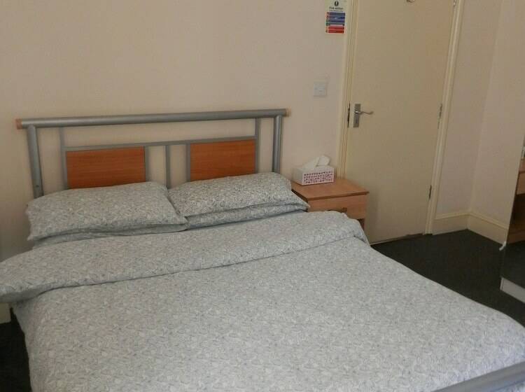 Shamrock Guest House