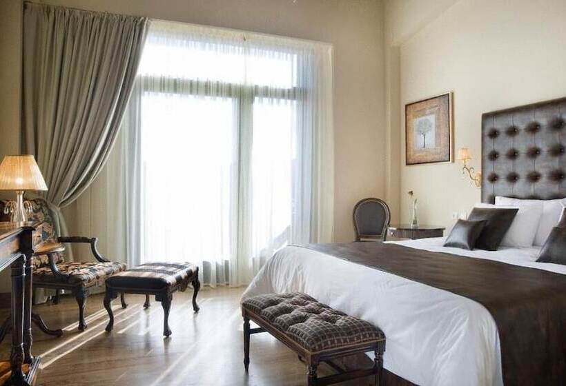 Tagli Resort & Villas