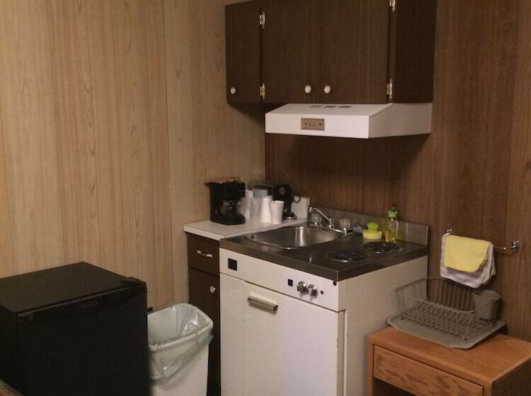 فندق Airport Chalet