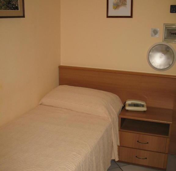 בית מלון כפרי Albergo Paradiso