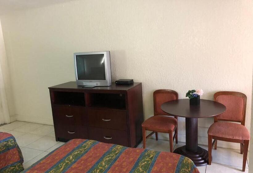 فندق على الطريق Sunset Inn  Fort Pierce, Fl