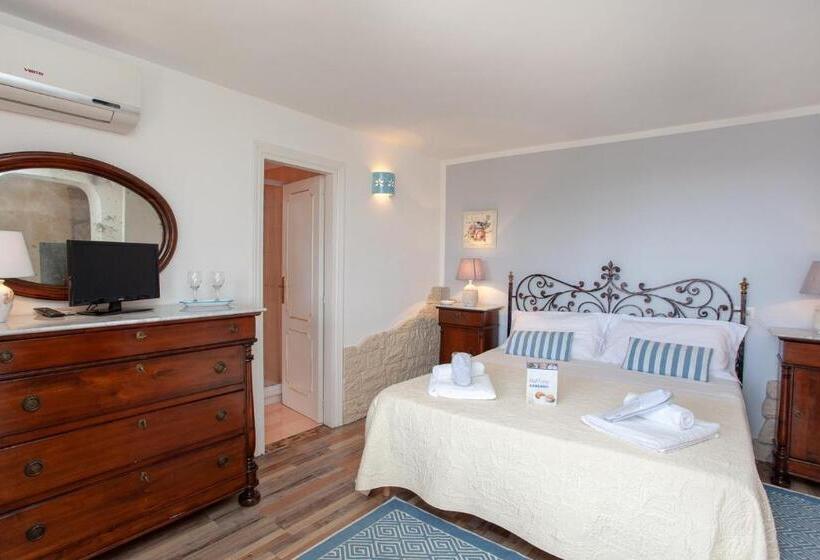 پانسیون Domus Francy