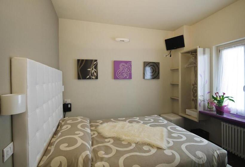 مبيت وإفطار Locanda Di Orta