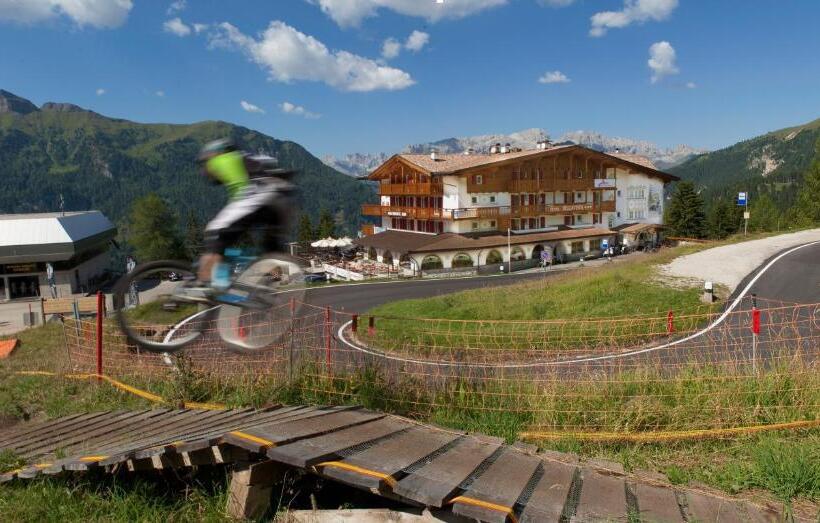 ホテル Bellavista