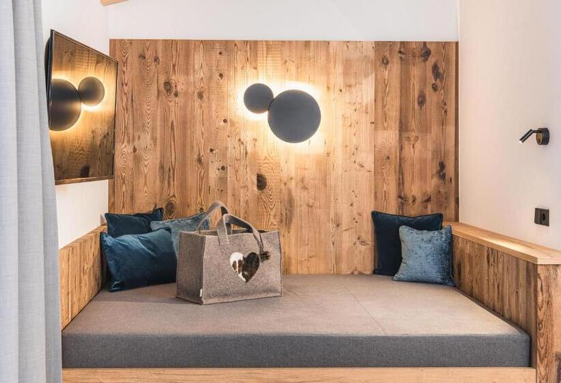 בית מלון כפרי Wolf