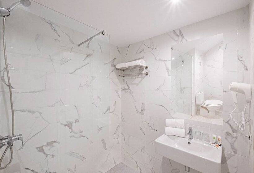 Azuline Hotel Palmanova Garden