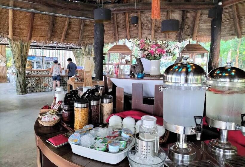 Chivapuri Beach Resort