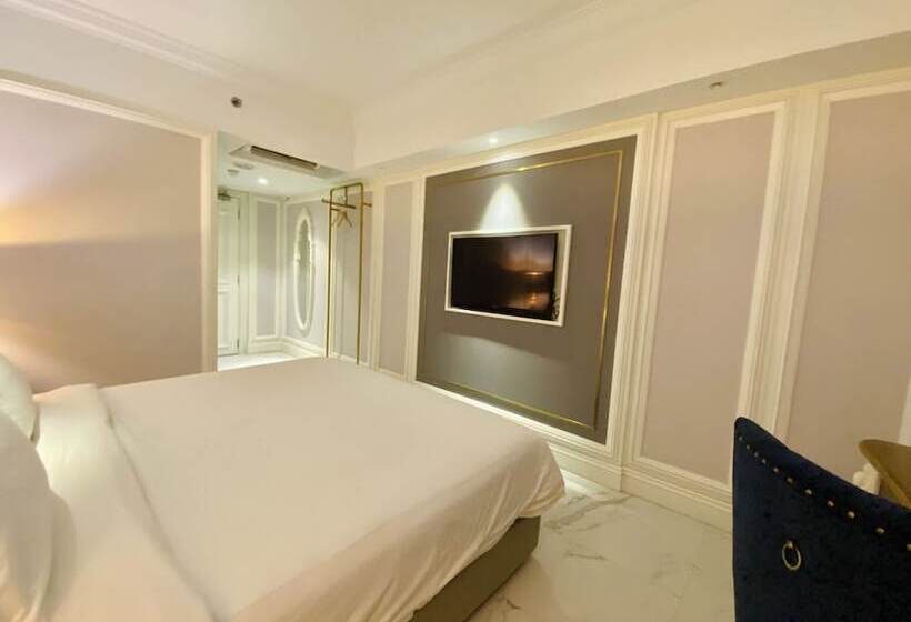 Grand Eska Hotel & Suites Batam