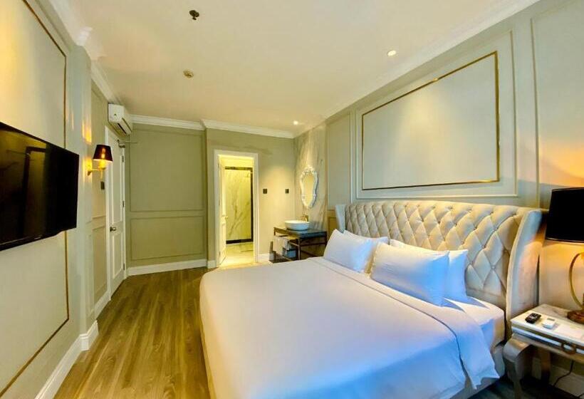 Grand Eska Hotel & Suites Batam