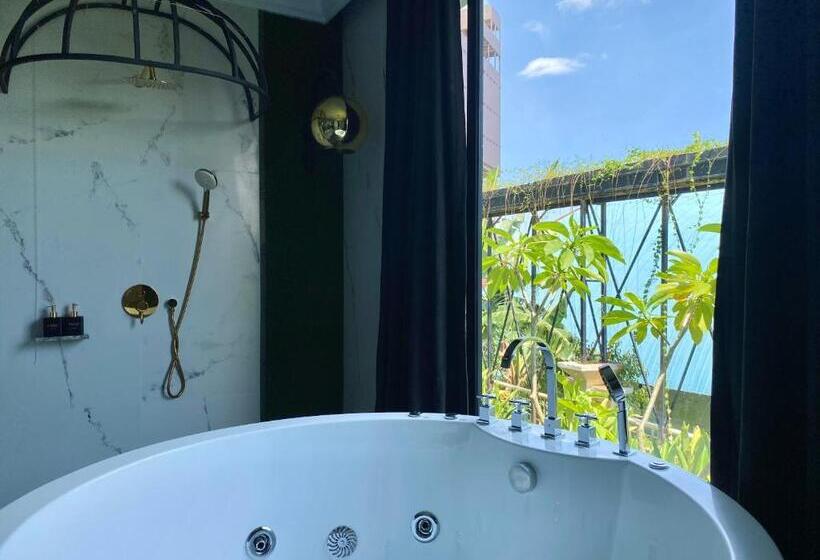 Grand Eska Hotel & Suites Batam