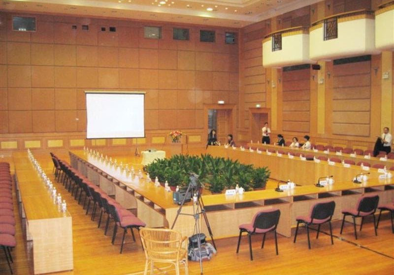 Guilin Ronghu Lake Hotel