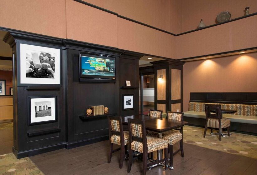 Hampton Inn & Suites Danville