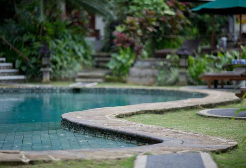 Alam Sari Hotel Keliki