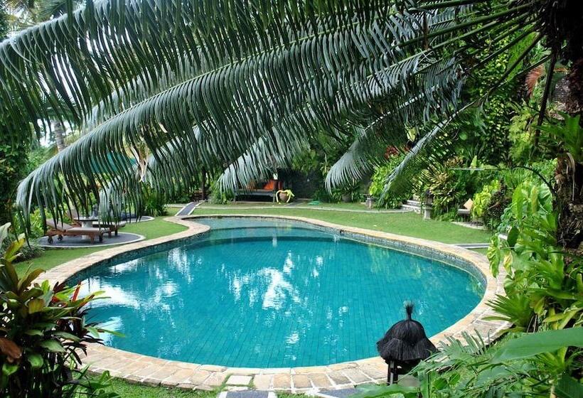 Alam Sari Hotel Keliki