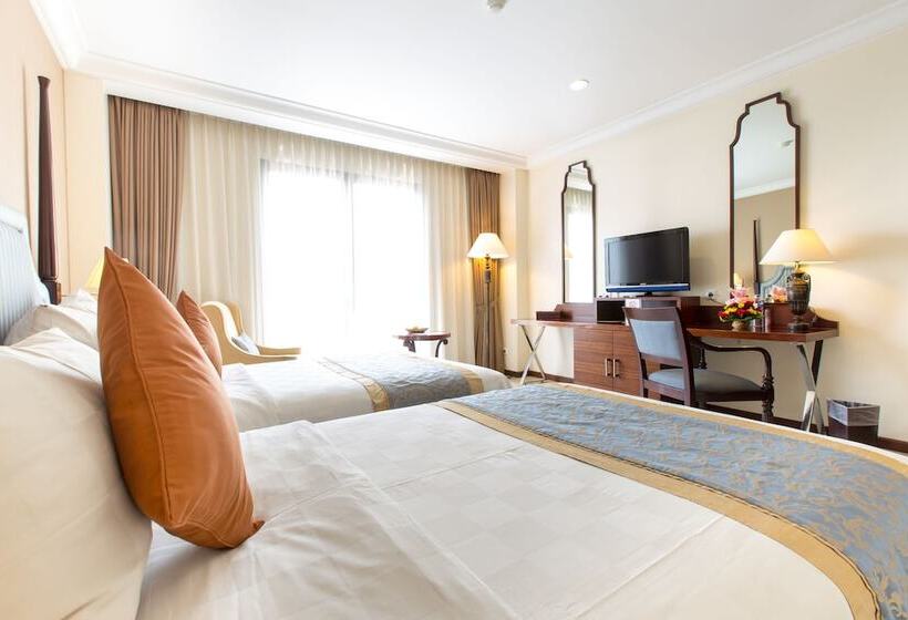 Отель Asmila Boutique