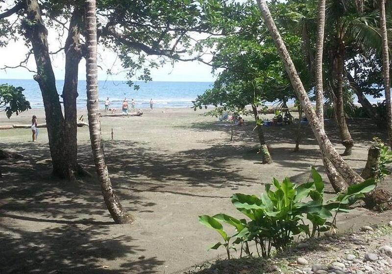 בית מלון כפרי Atlantida Lodge