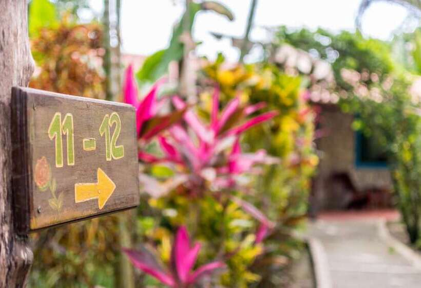 בית מלון כפרי Atlantida Lodge