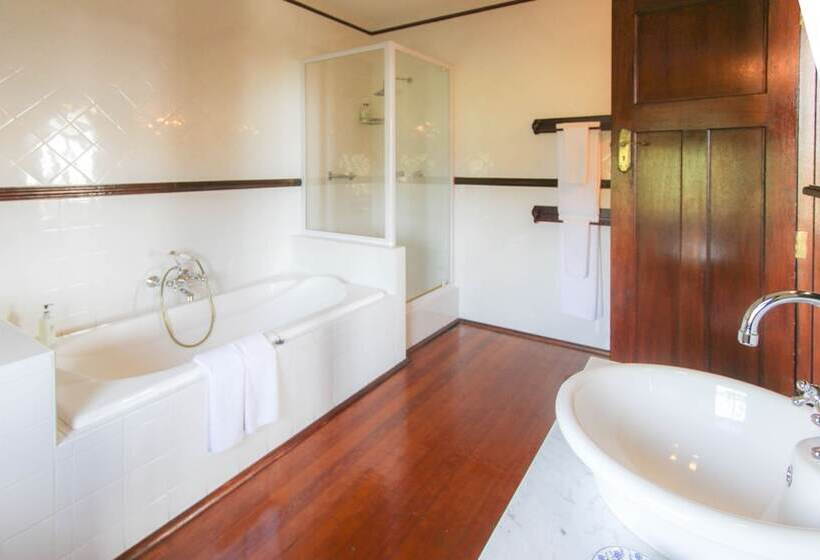 酒店 Audacia Manor